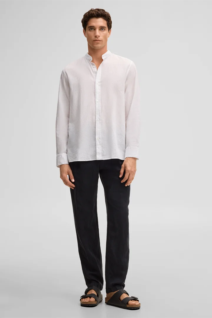 Mène à la page produit « Chemise Calisto en lin mélangé, blanche »