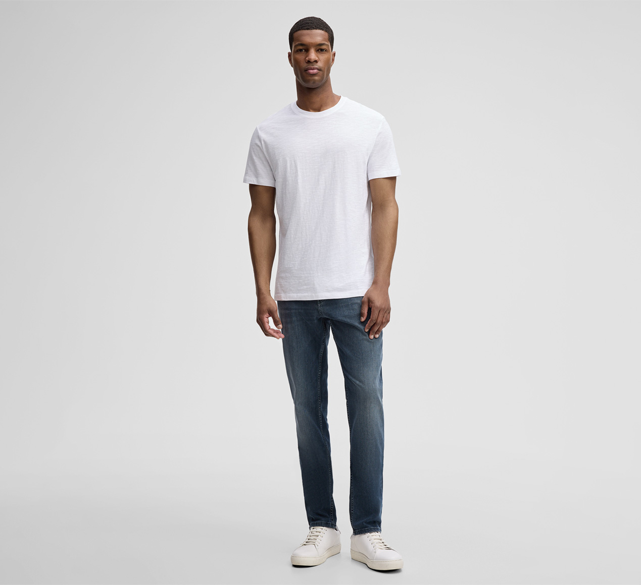 Strellson presenteert het product T-Shirt Colin, wit uit de categorie T-shirts en sweaters