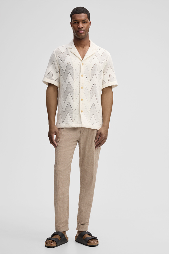 Führt zu Produktdetailseite „Kurzarm-Hemd Clint, offwhite gemustert"