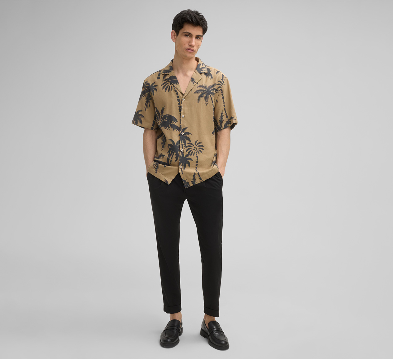 Strellson presents the product Flex Cross Trousers Louis, black from the category Trousers