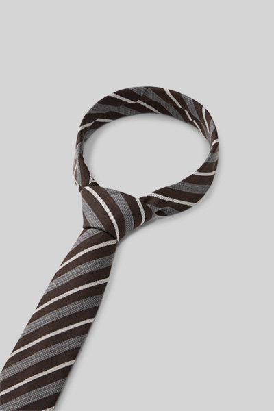 Führt zu Produktdetailseite „Krawatte, braun gemustert"