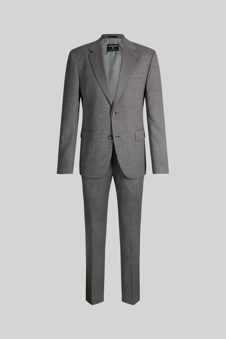 Leads to product detail page "Aidan-melwin suit, grey"