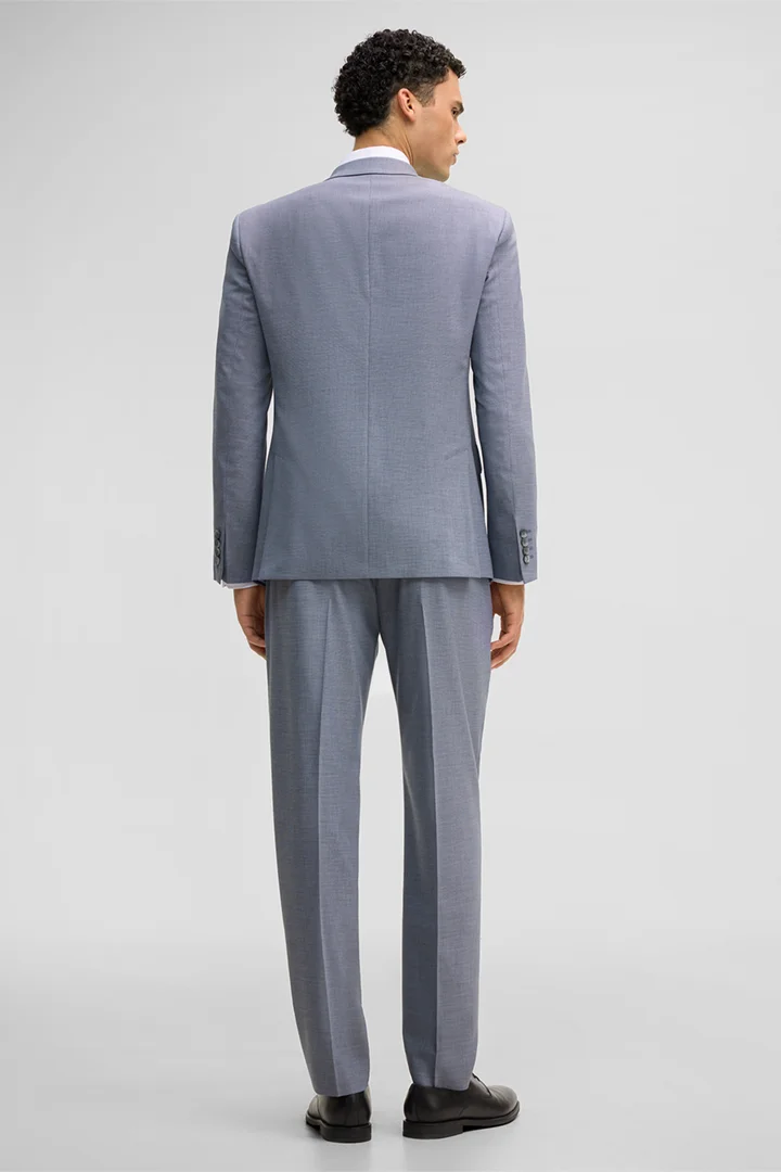 Führt zu Produktdetailseite „Anzug Aidan-Melwin, hellblau"