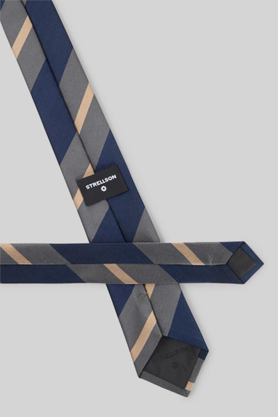 Cravate, rayures bleu marine/grises