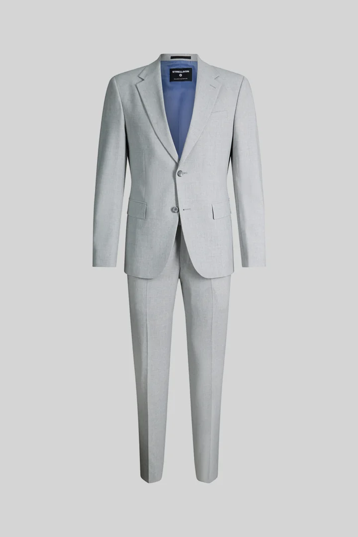 Leads to product detail page "Aidan-melwin suit, grey"