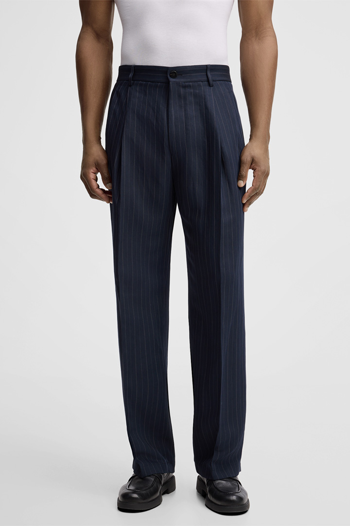 Führt zu Produktdetailseite „Anzughose Jamy, Navy gestreift"