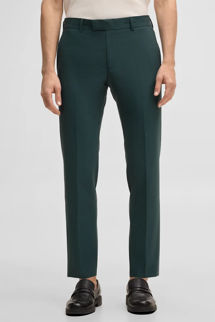Mène à la page produit « Pantalon de costume modulable Melwin, couleur olive »